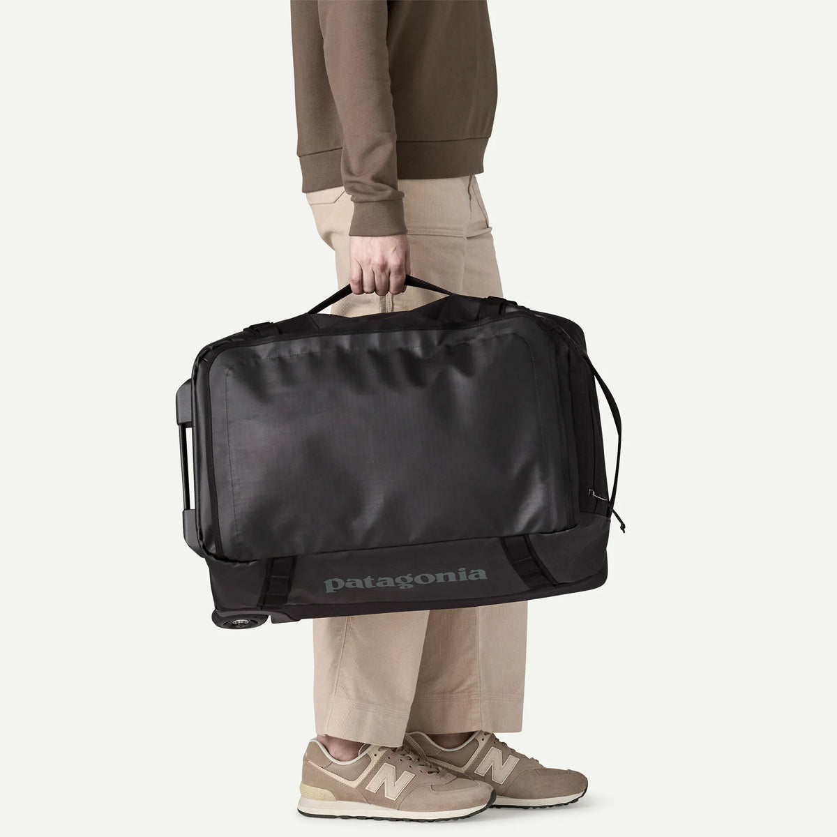 Black Hole Wheeled Duffel - 40L