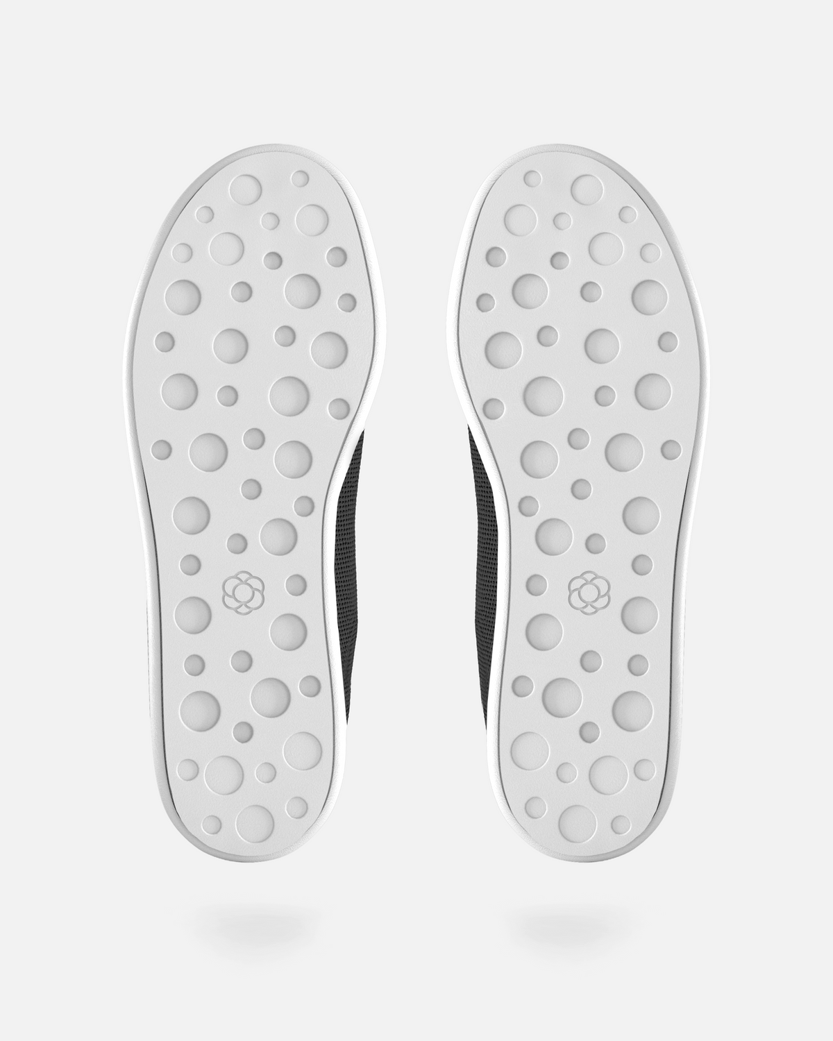 Model 000: Black & White