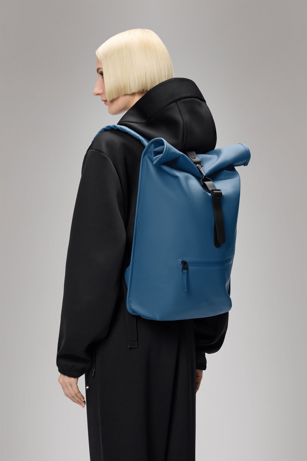 RAINS Rolltop Rucksack Pulse 17L H48 x D11 x W32 cm Backpack
