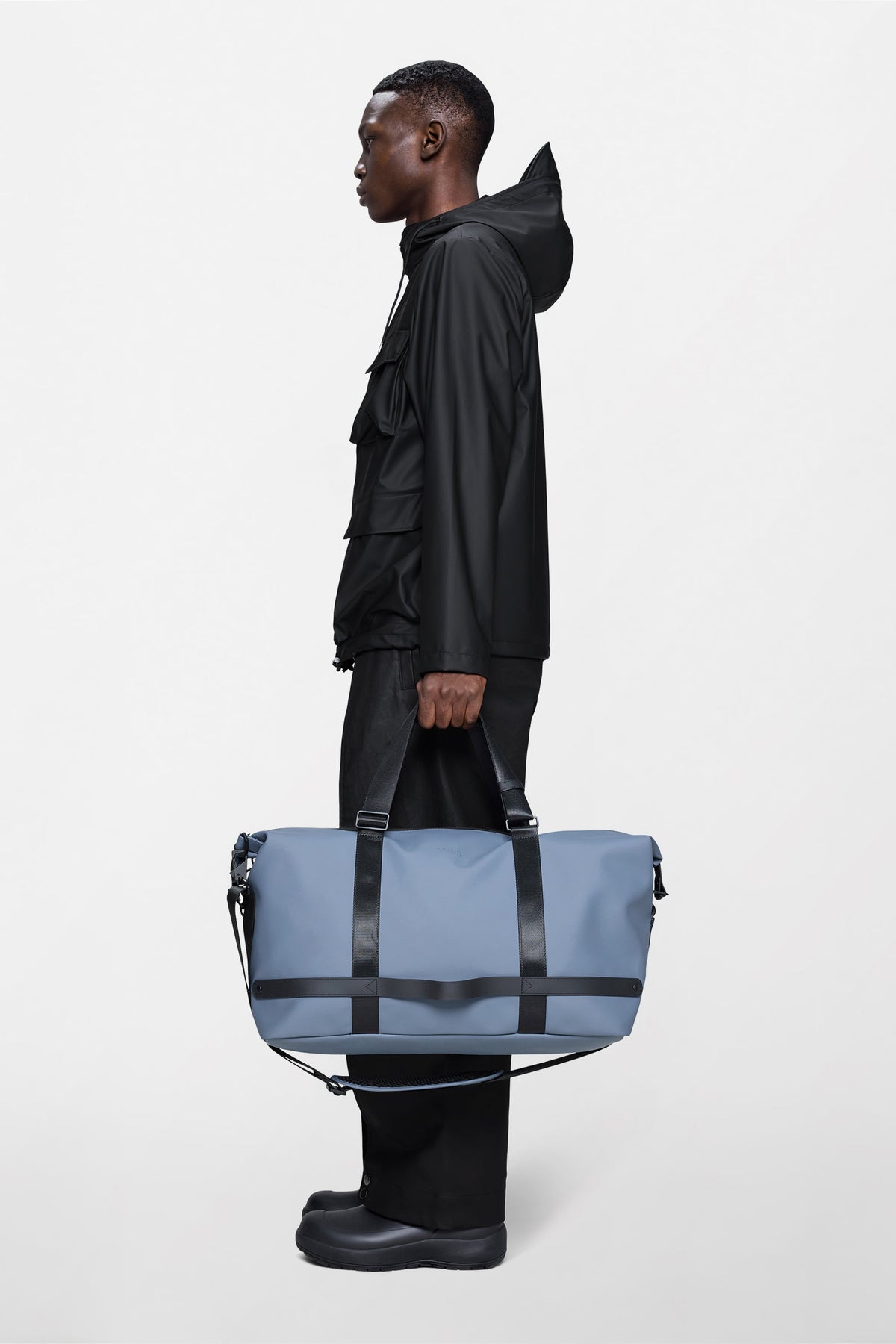 RAINS OTG Weekend Bag Blue Dusk 33L H28 x D22 x W50 cm Weekender