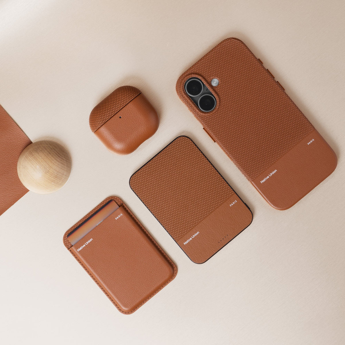 #color_Tan