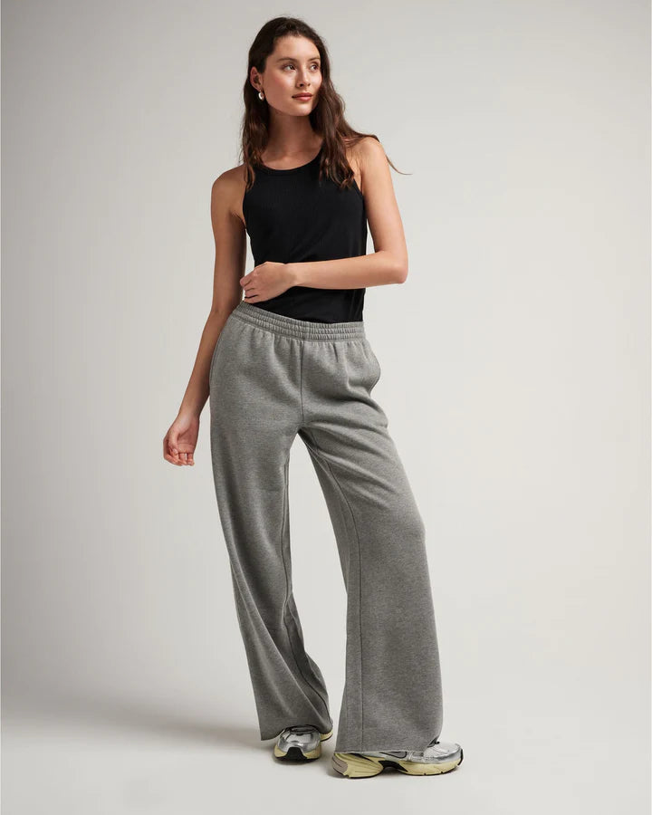 Women&#39;s Recycled Fleece Wide Leg Pant