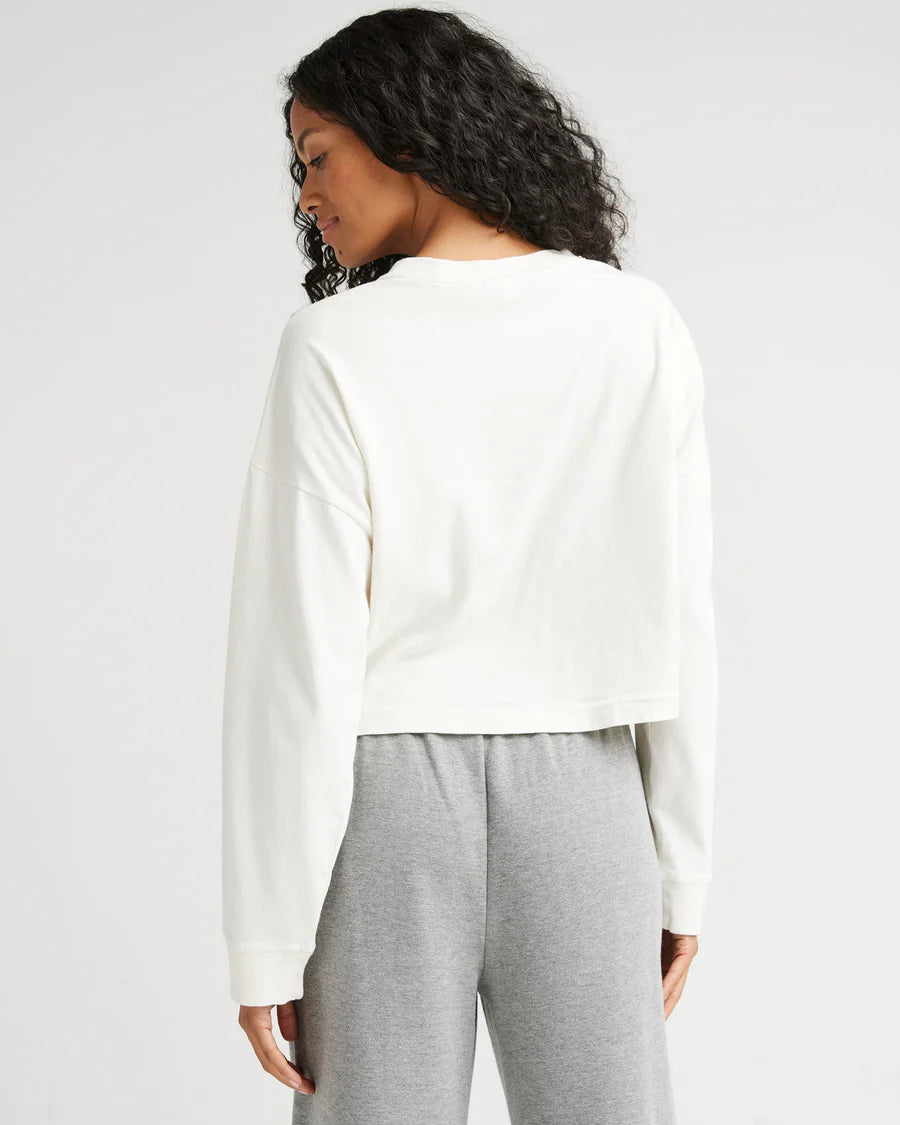 Women's Relaxed Crop Long Sleeve Tee