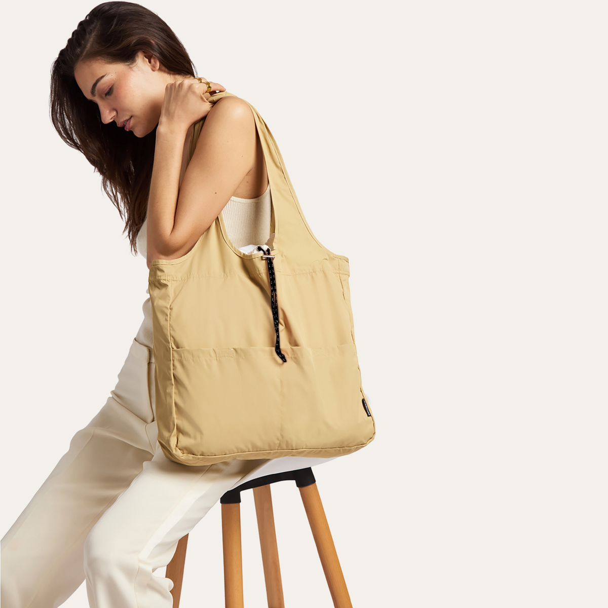 THE BALOS PACKABLE TOTE BAG / SAND DUNE BLACK ROPE