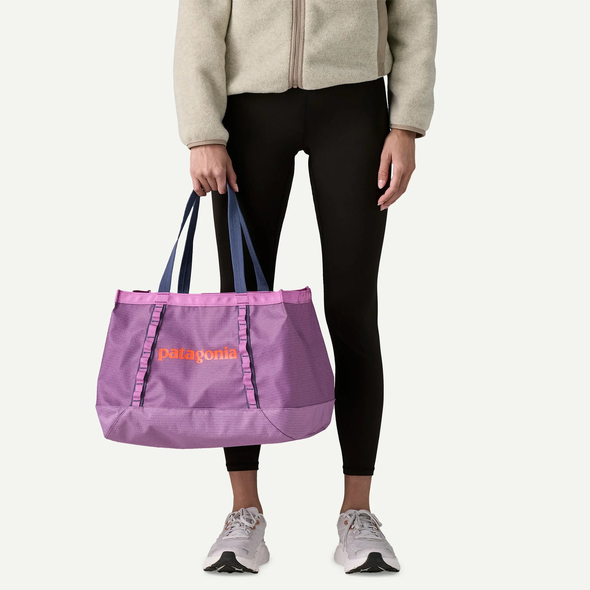 Black Hole Tote 25L