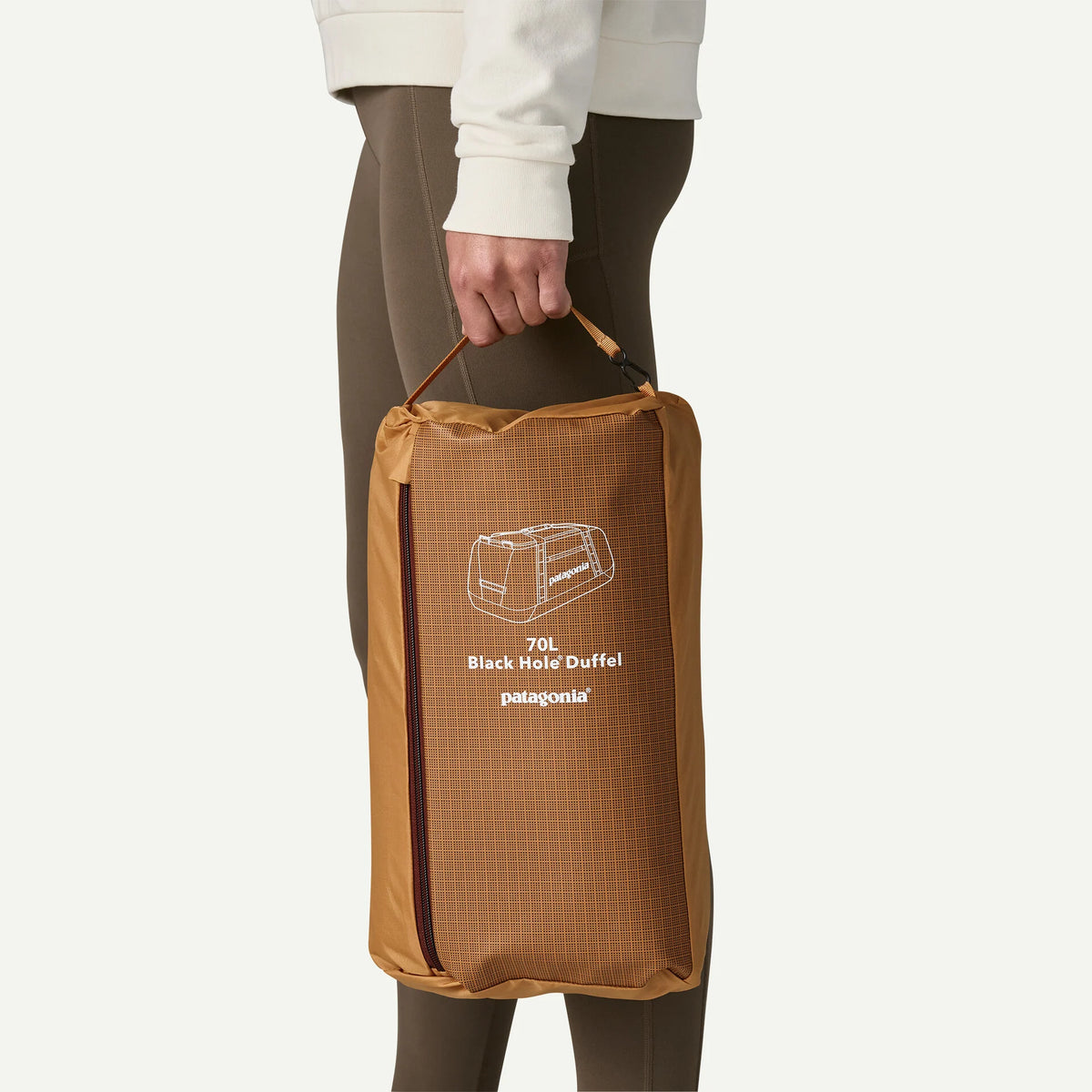 Black Hole Duffel