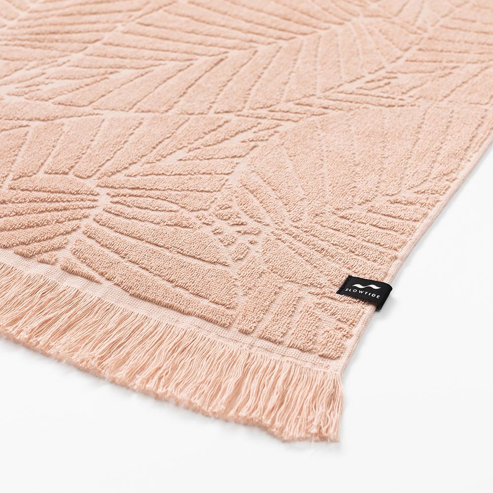 Kalo Bath Towel - Slowtide