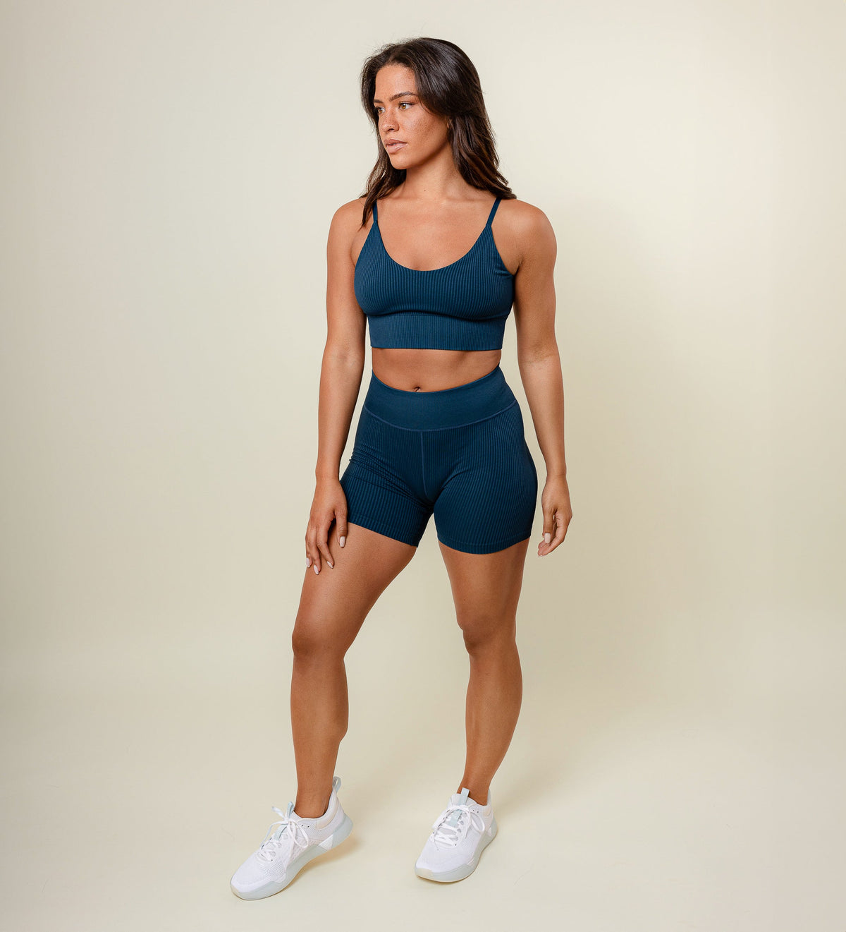 High-Rise Aura Short 5"