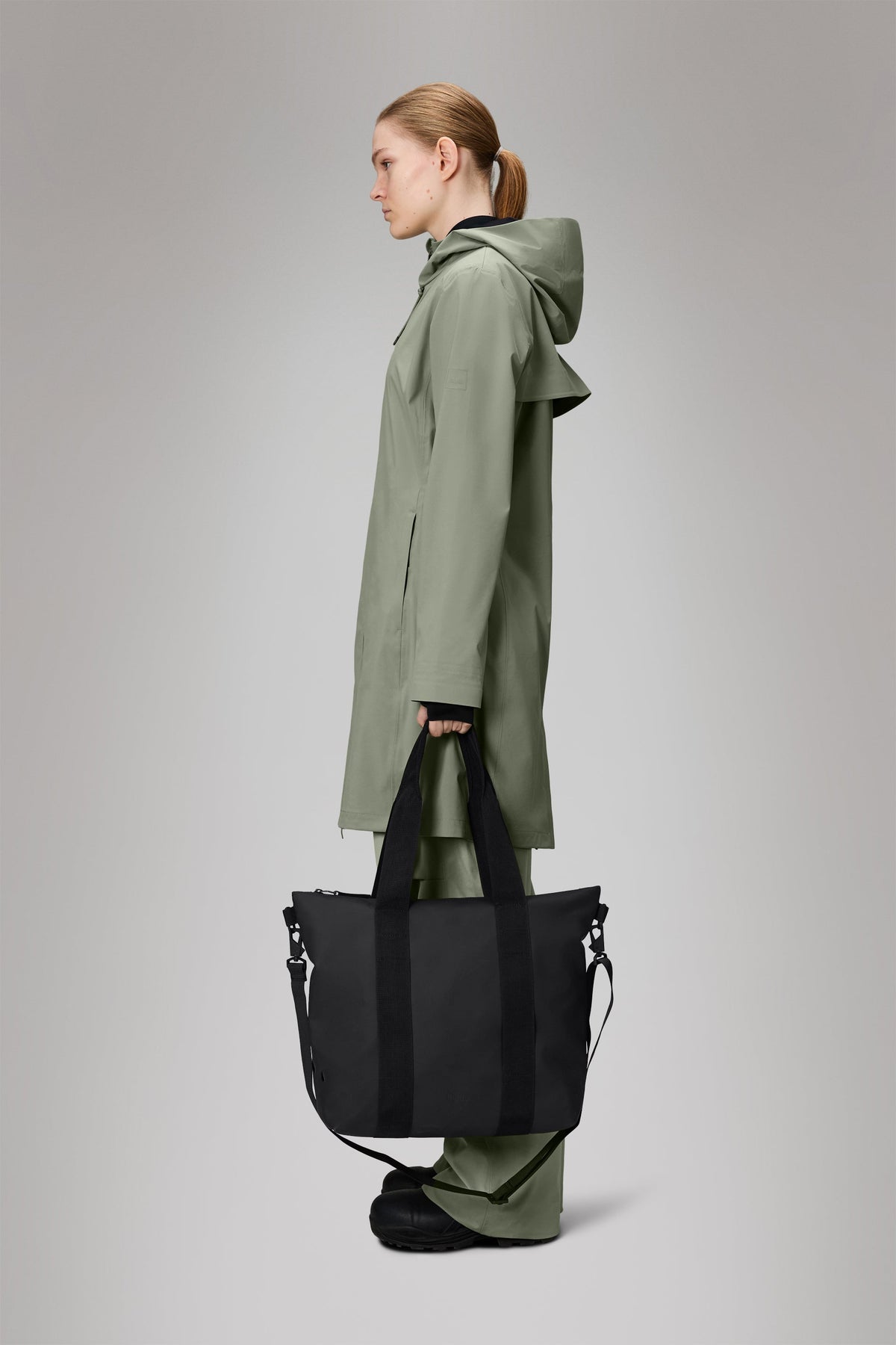 RAINS Tote Bag Mini Black 16L H36 x D13 x W40 cm Tote