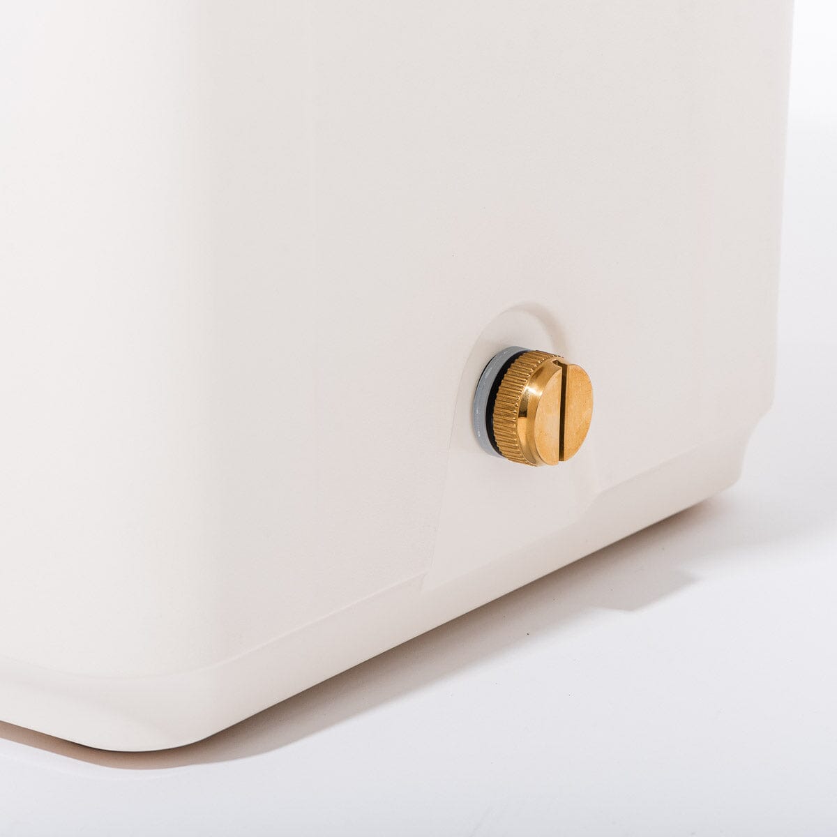 The Hemingway Cooler - Antique White - 55 Quarts Hard Cooler Business &amp; Pleasure Co 