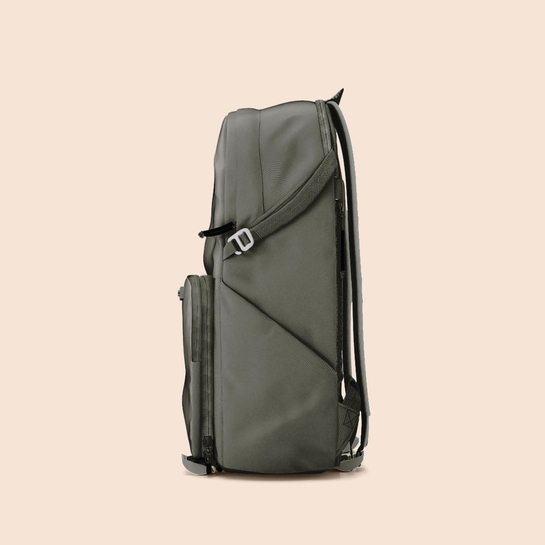 Charcoal Gray / Large