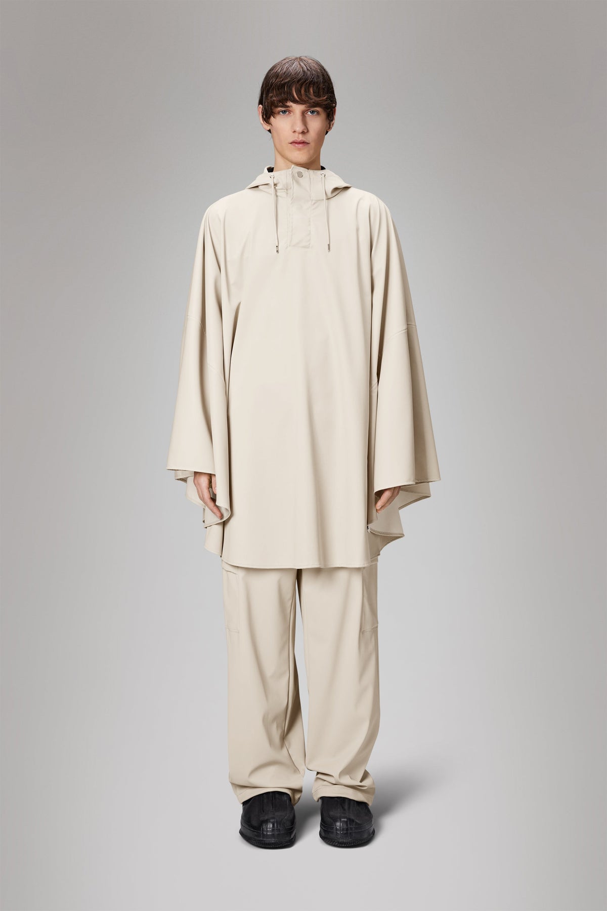 Rains Cape Capes 95 Dune Grain