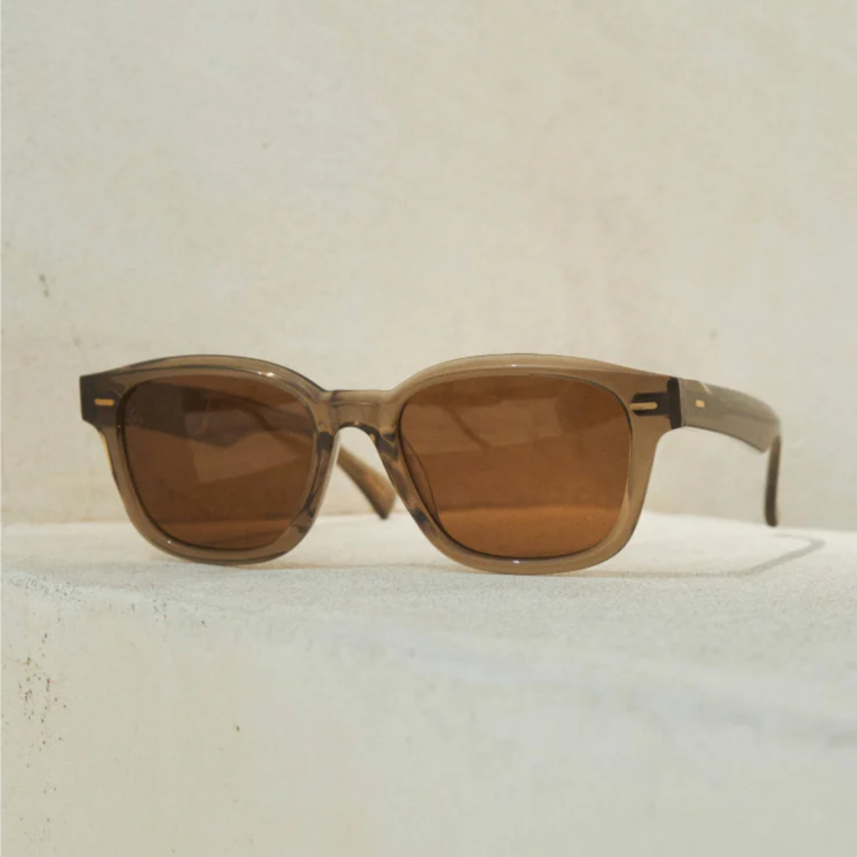 Carby - Polarized