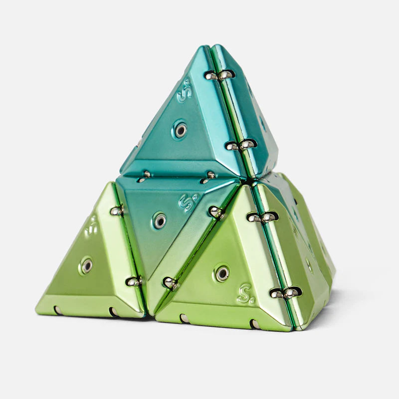 Geode Magnetic Fidget Pyramid