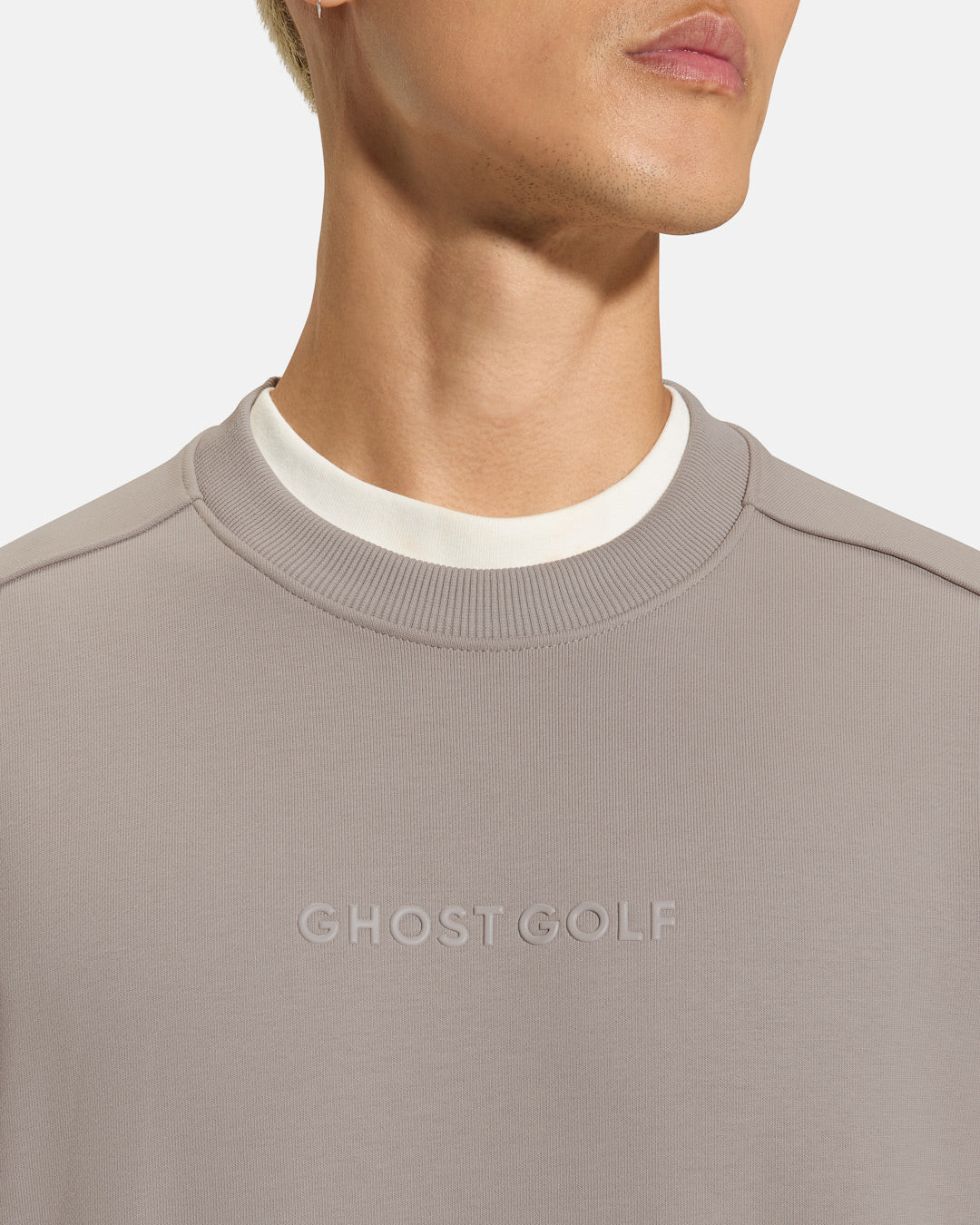 Clubhouse-Crewneck-Atmos-Grey-Closeup #color_atmos-grey