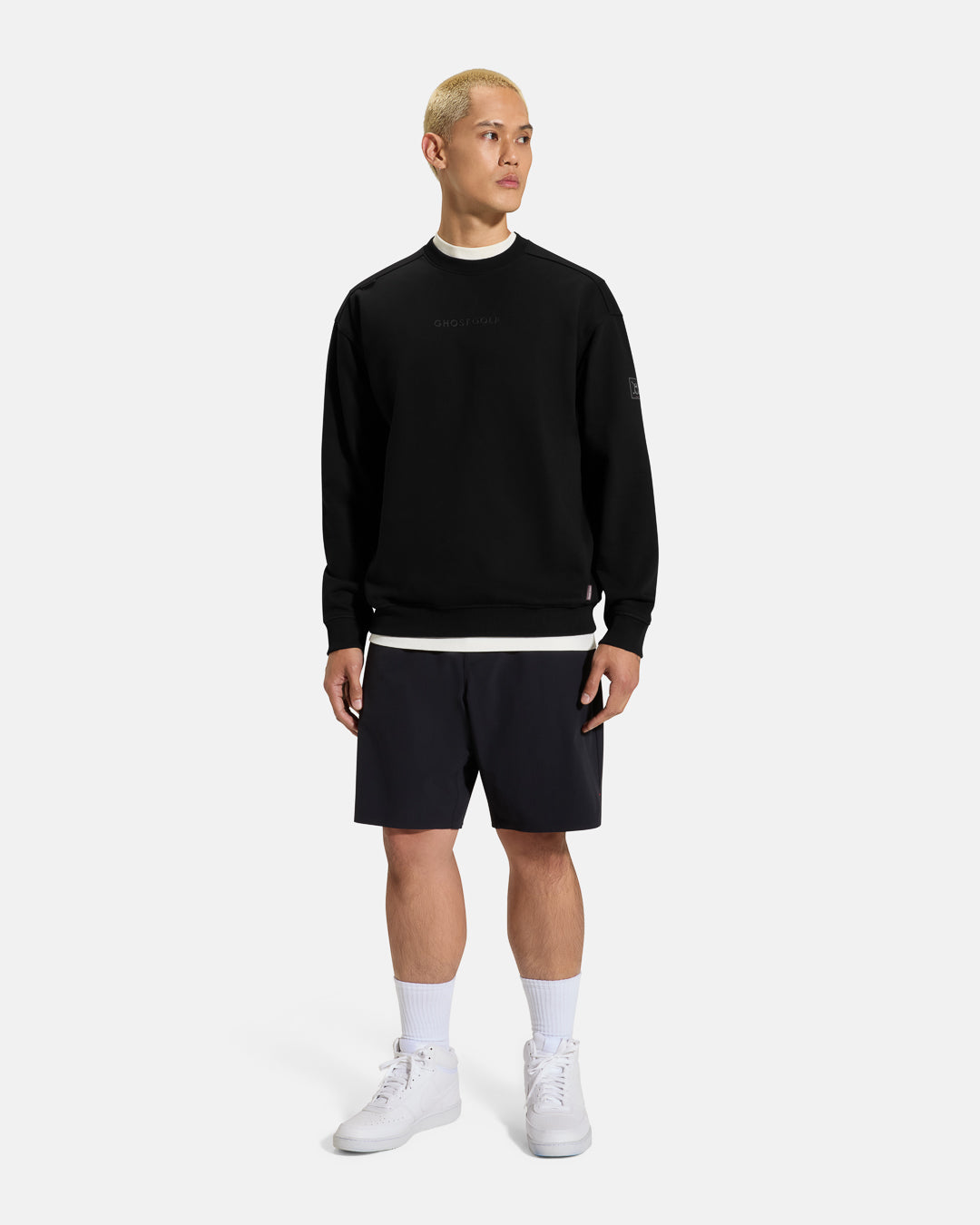 Clubhouse-Crewneck-Black-Full_Body #color_black