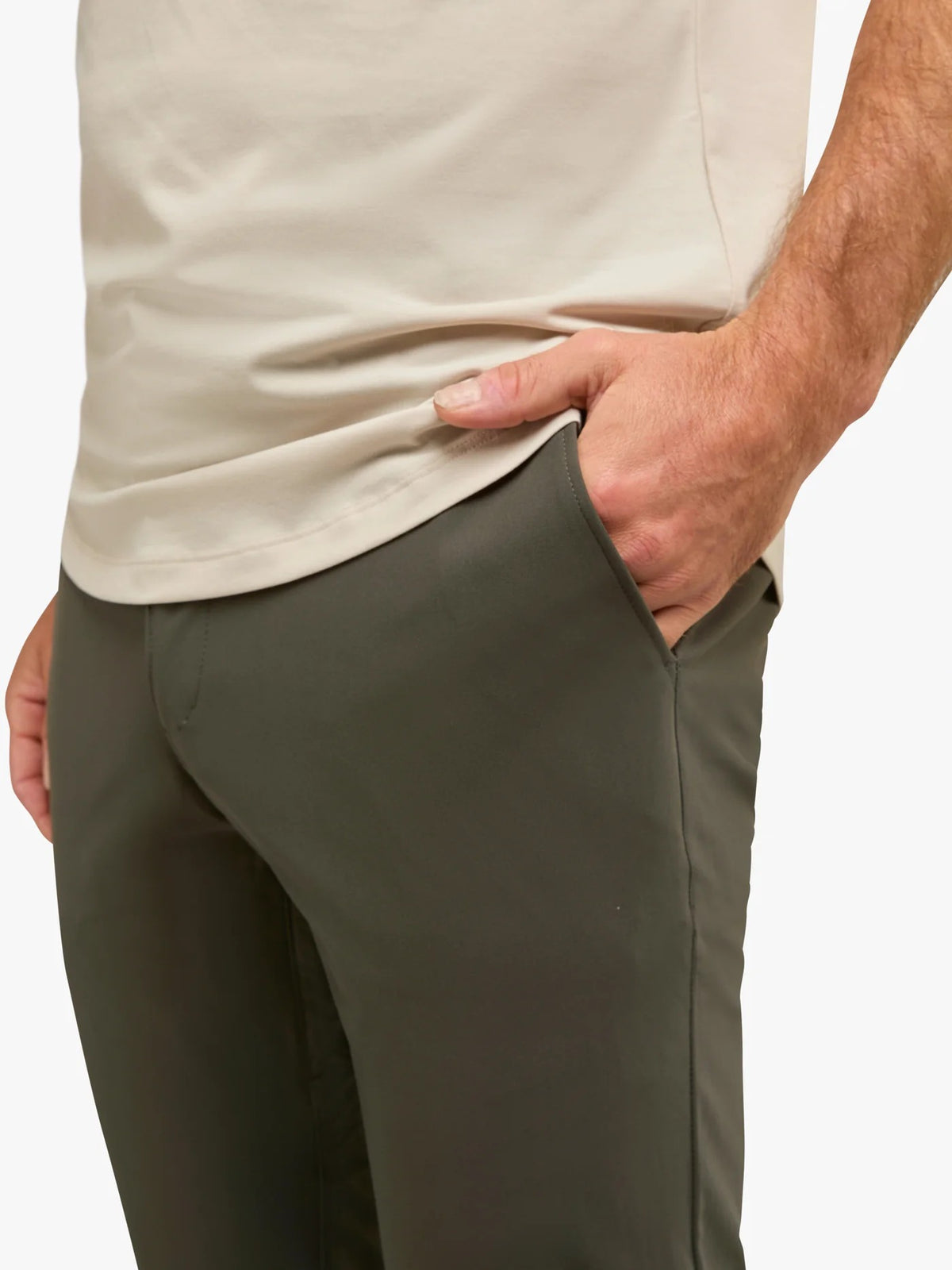 AO Jogger Pant | Dark Pine Slim-fit Versaknit®