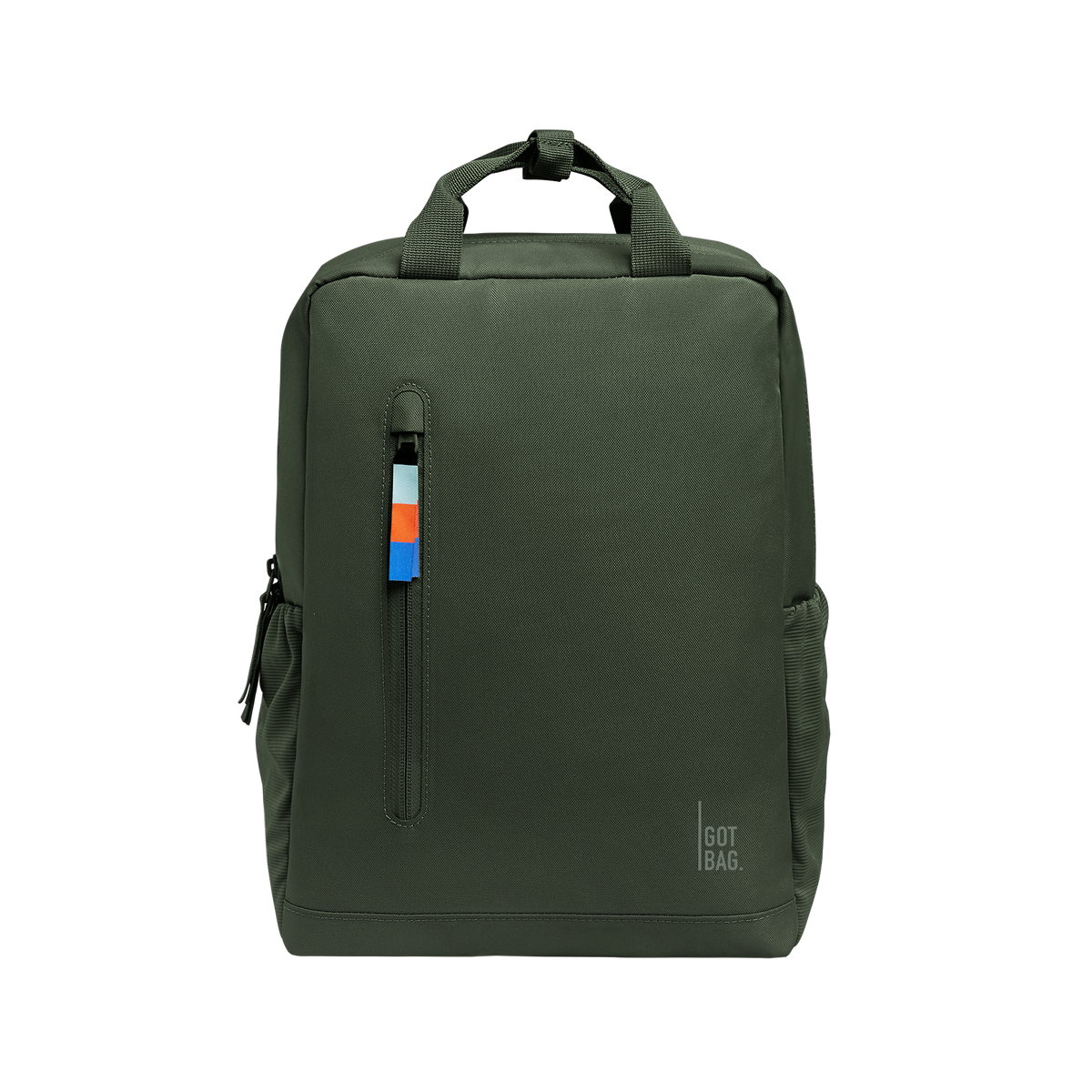 DAYPACK 2.0 backpack in algae (Dark Green with a Gray Undertone), front view.
