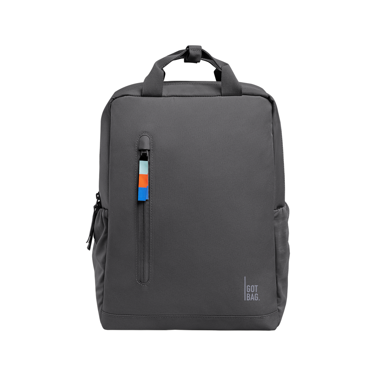 DAYPACK backpack in shark (Dark Gray), studio shot, front view.