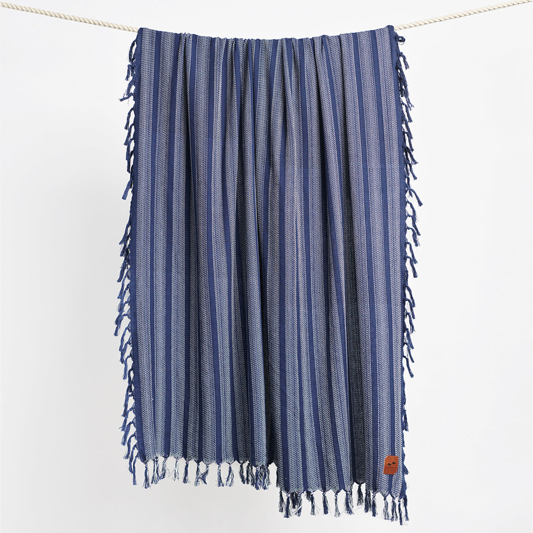 Dylan Lightweight Throw Blanket
