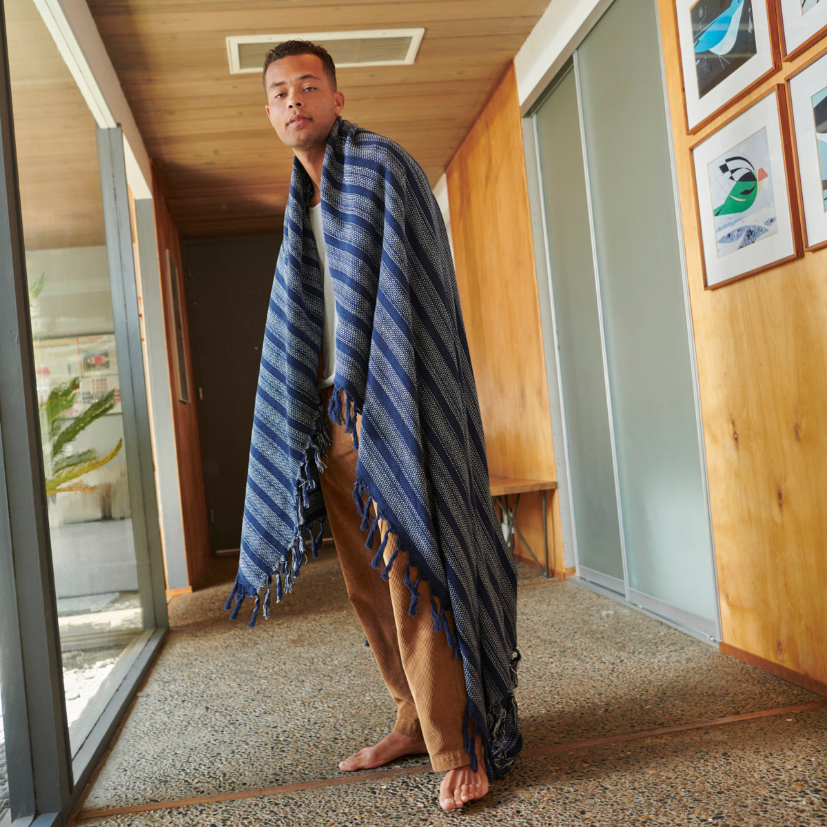 Dylan Lightweight Throw Blanket
