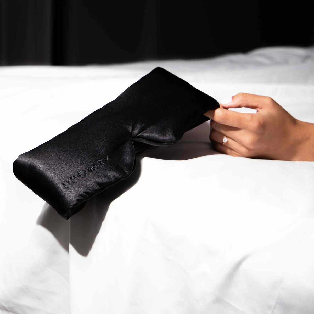 Silk Sleep Eye Mask - Black Jade