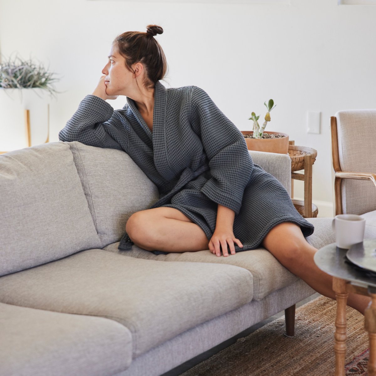 Guild Robe - Charcoal S/M - Slowtide