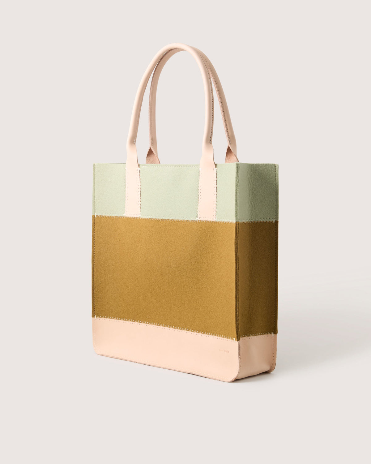 Jaunt Merino Wool Tote — Final Sale