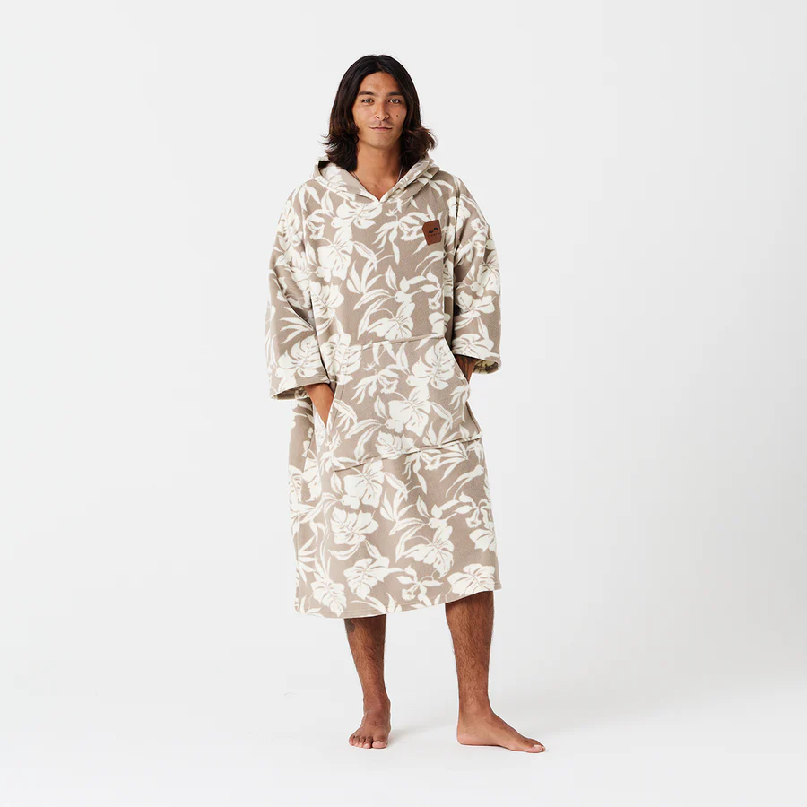 Hauke Chilling Fleece Poncho