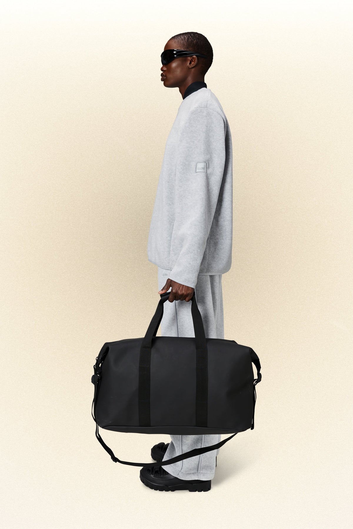 Rains Hilo Weekend Bag Weekender 01 Black