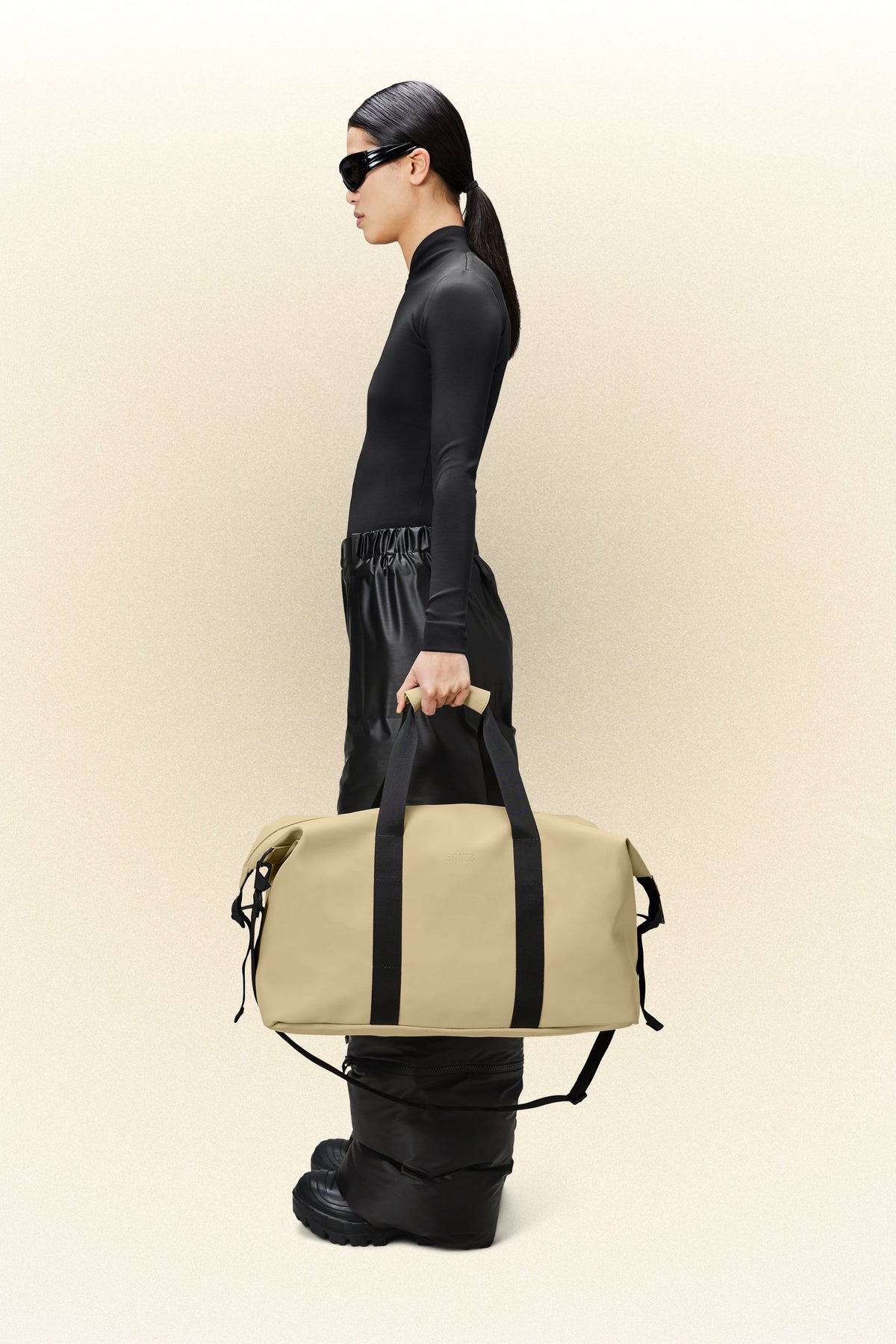 Rains Hilo Weekend Bag Weekender 24 Sand