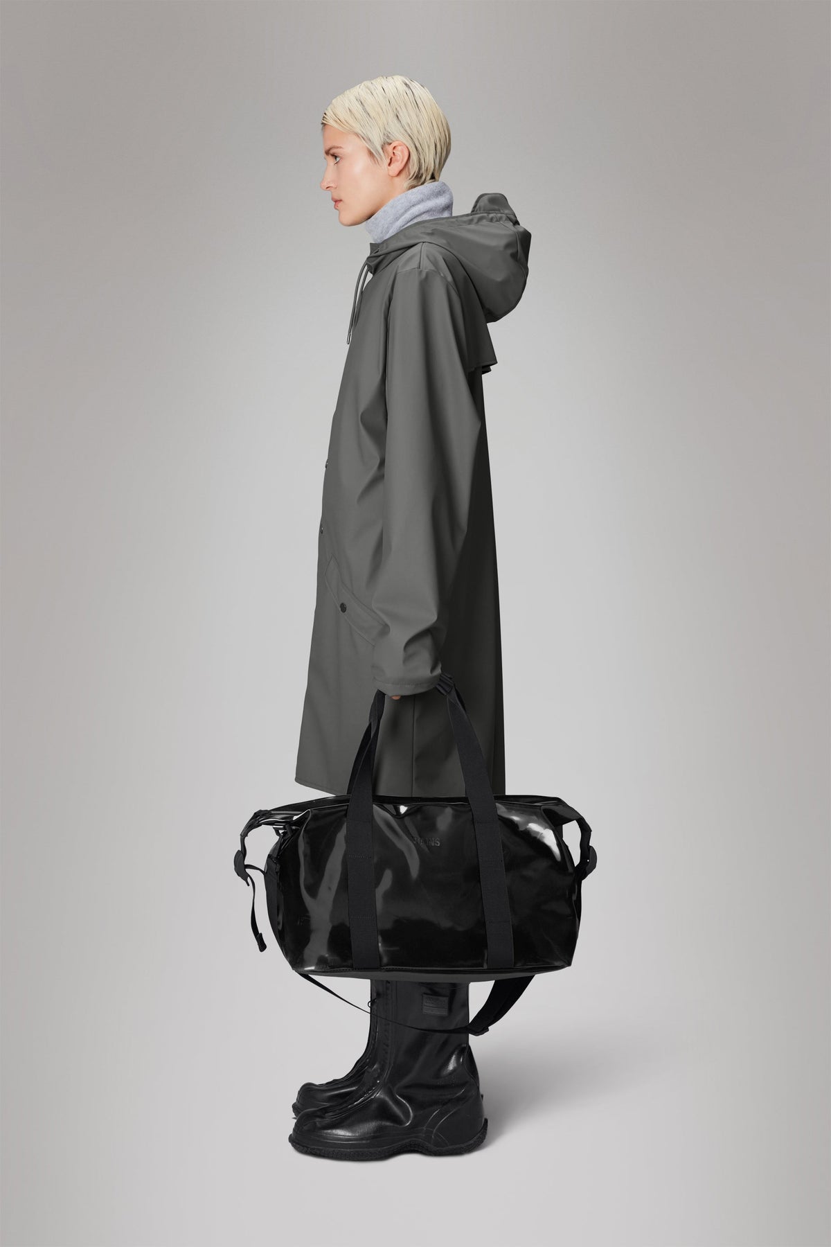 Rains Hilo Weekend Bag Small Weekender 29 Night