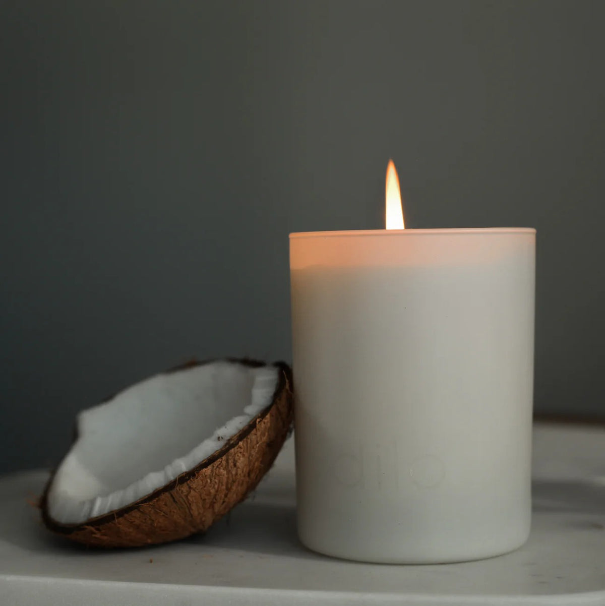 No. 05 Coconut + Vetiver- Shades Collection