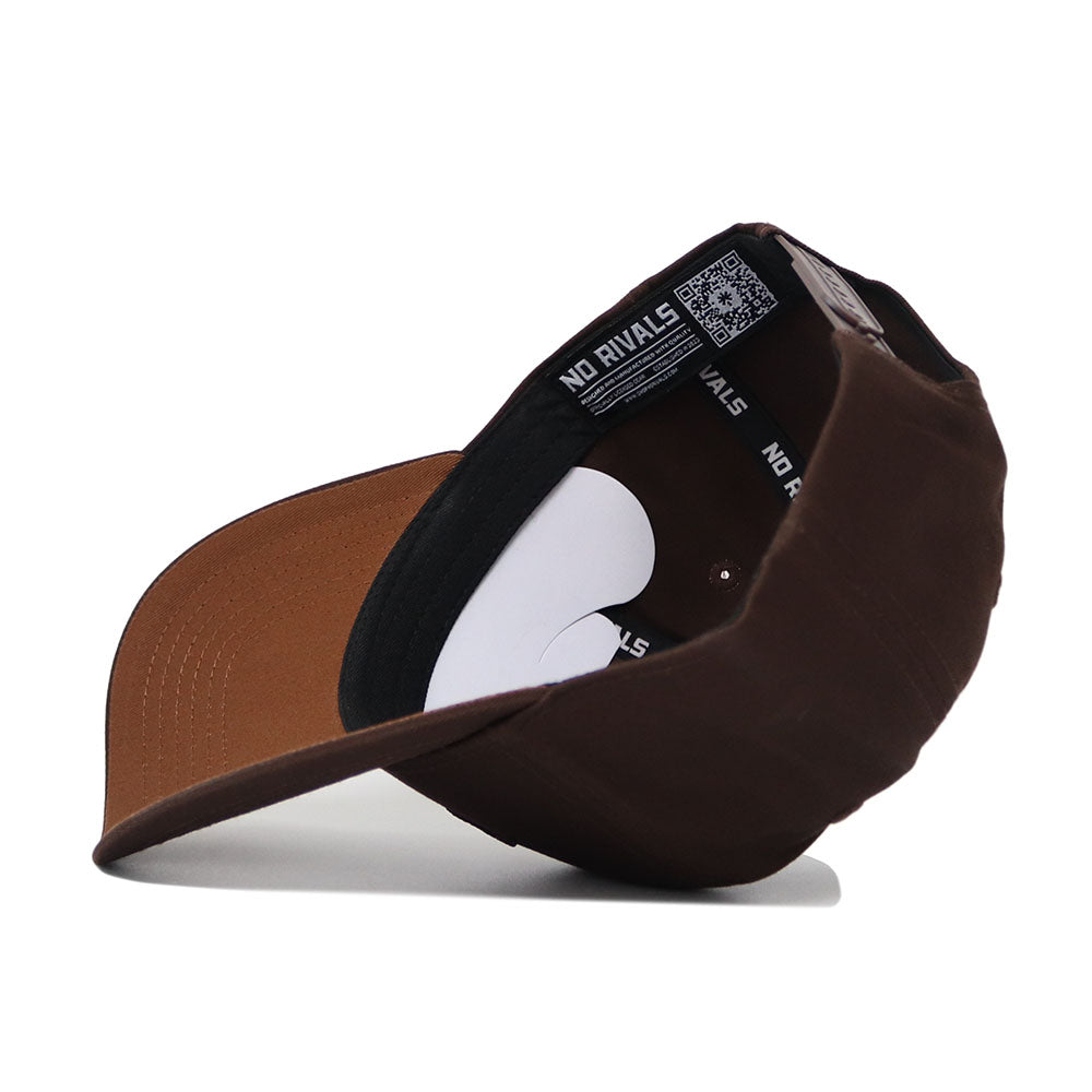 The Arkansas Americano Hat is a brown structured fit cap with a white and black visor, crafted from high quality cotton.