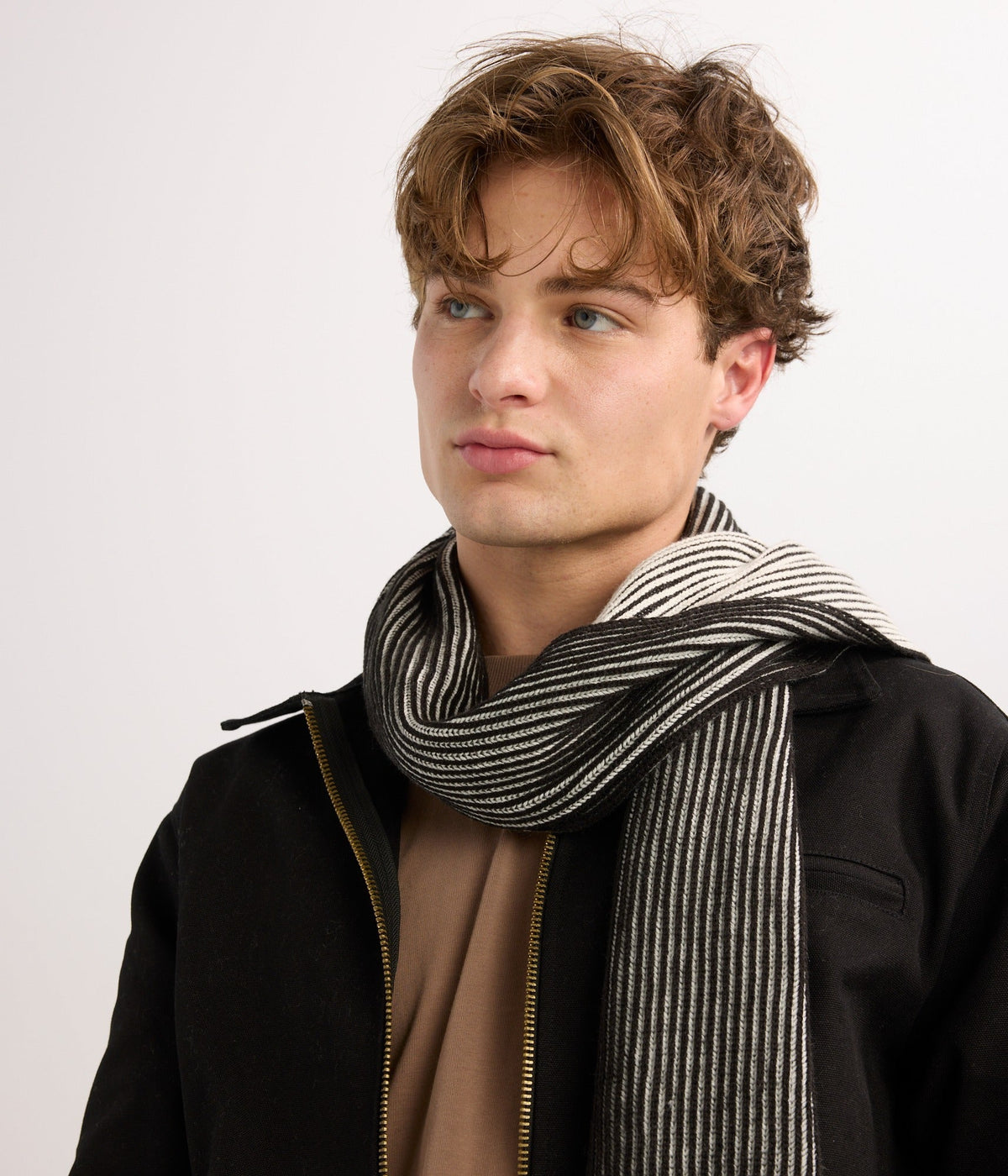 Illusion Scarf