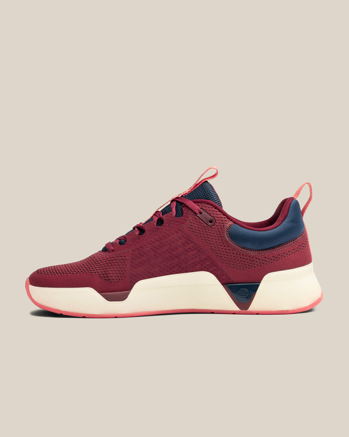 women's move trainer - beet/oat
