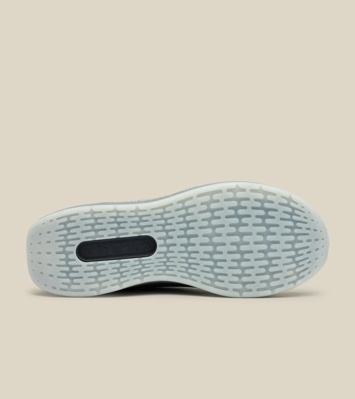 women's move trainer - black/moon
