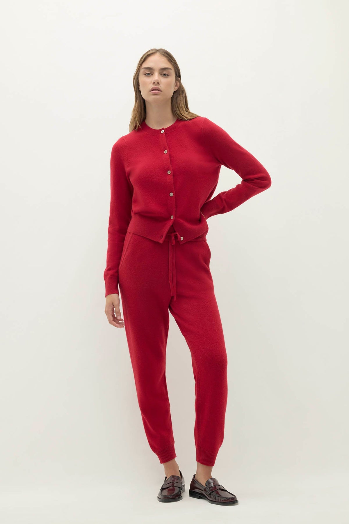 WINTER RED