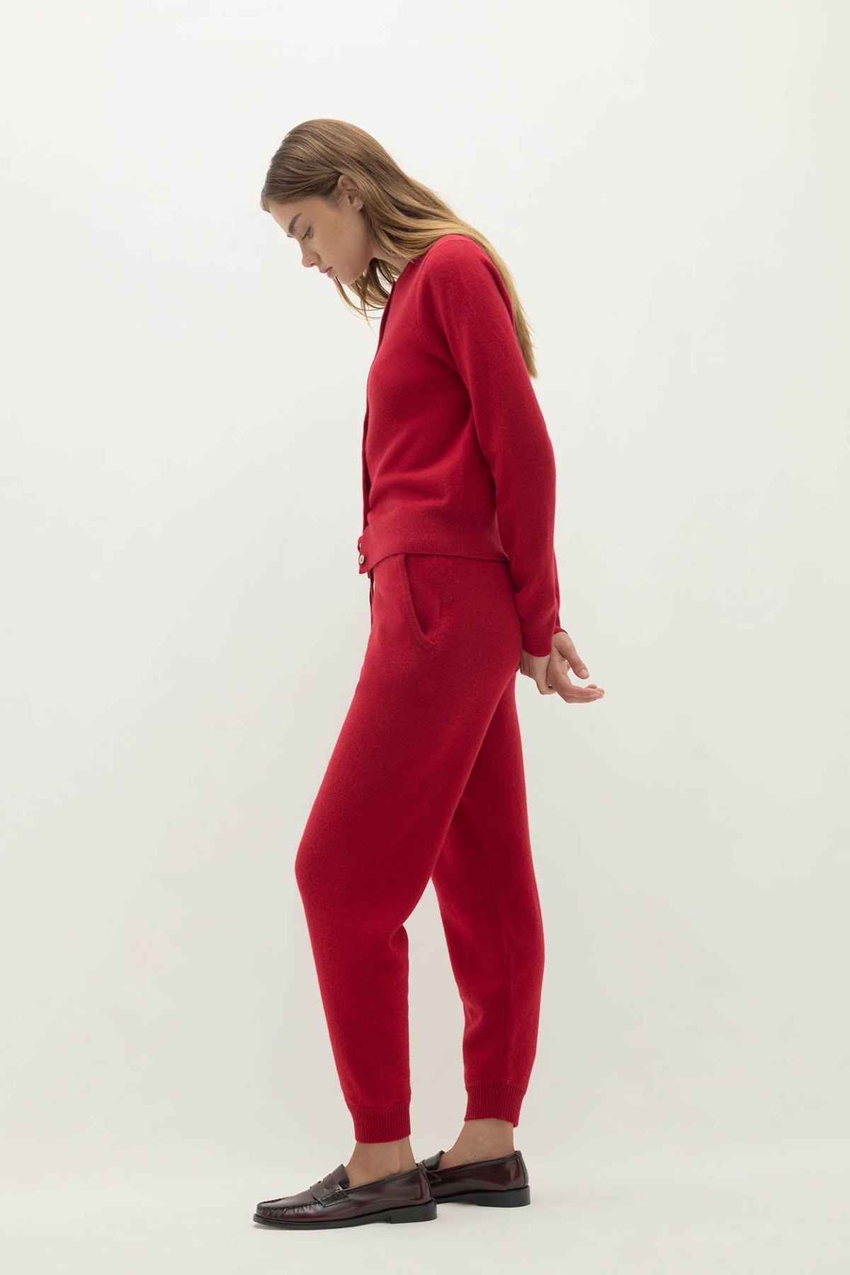 WINTER RED