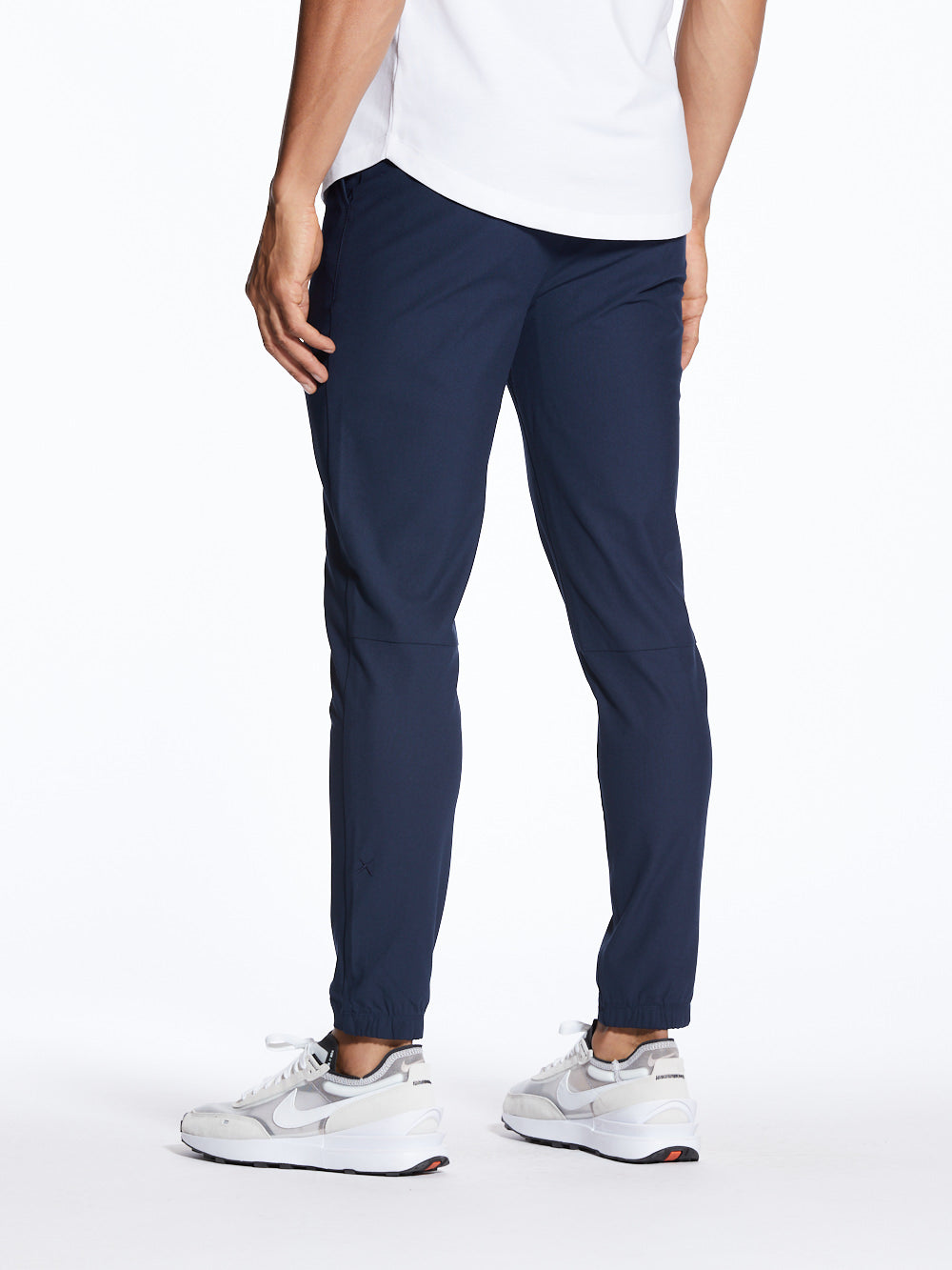 AO Jogger | Pacific Blue Slim-fit Versaknit™