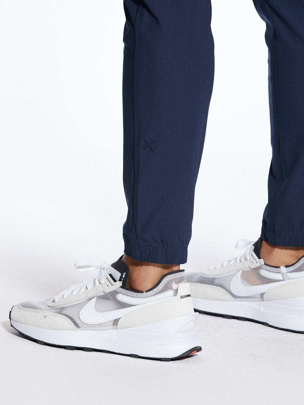 AO Jogger | Pacific Blue Slim-fit Versaknit™