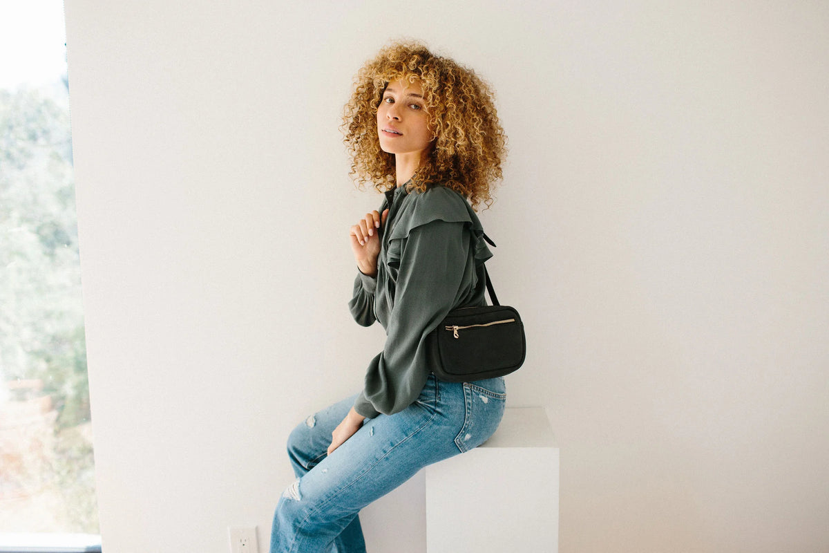Desta Full-Grain Leather Belt Bag