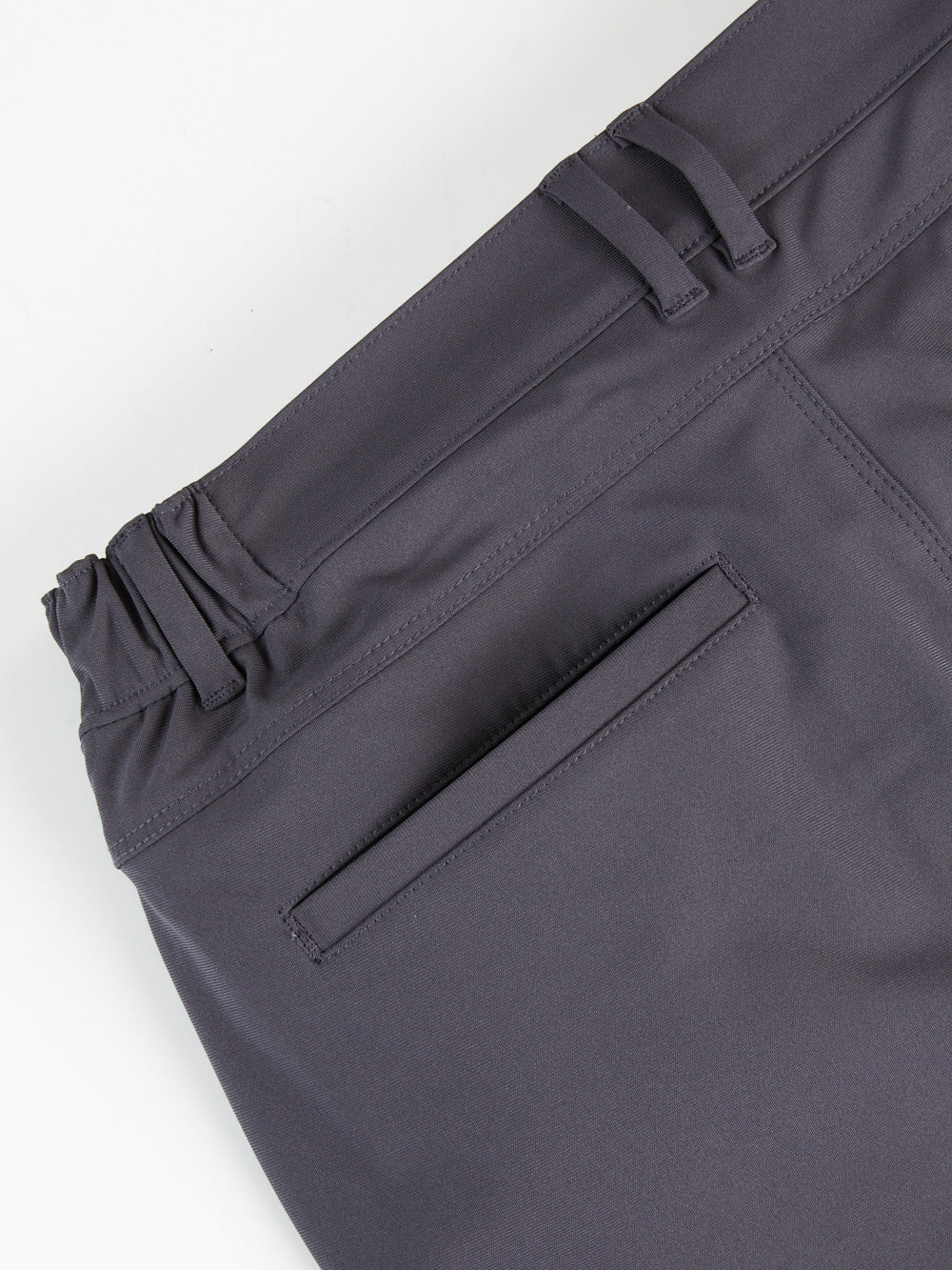AO Jogger | Cast Iron Slim-fit Versaknit™