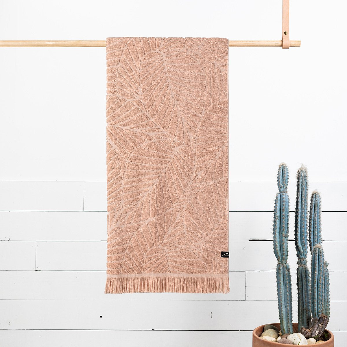 Kalo Bath Towel - Slowtide