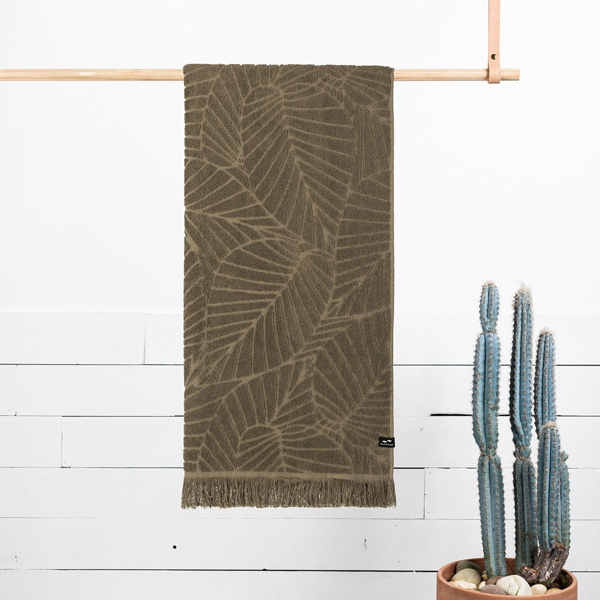 Kalo Bath Towel - Slowtide
