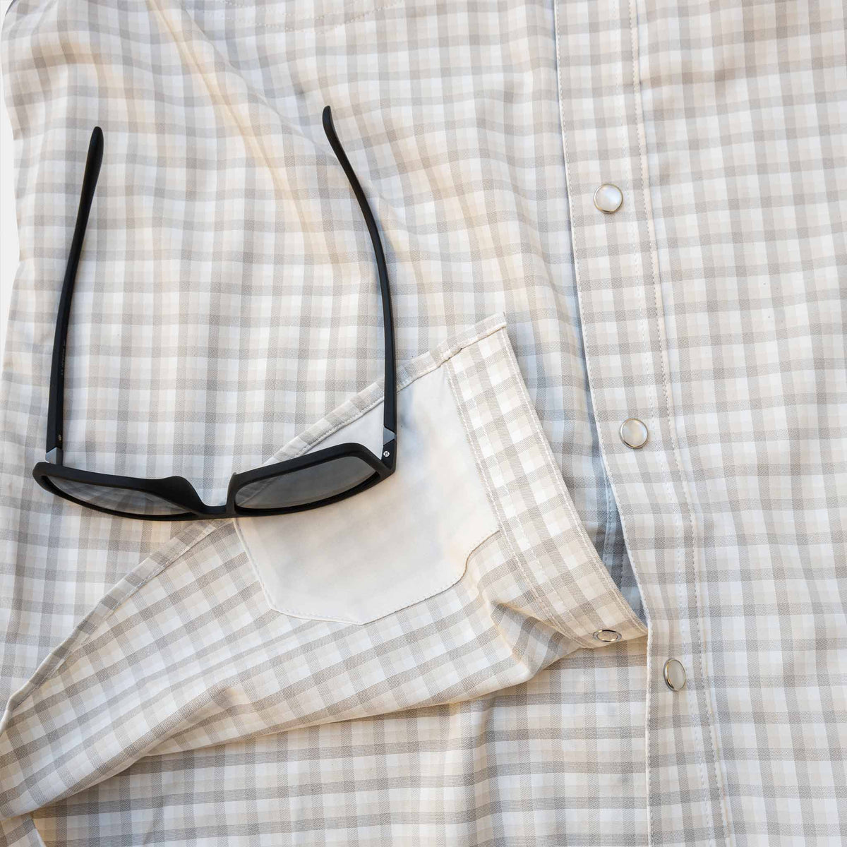 closeup of lens cloth on shirt