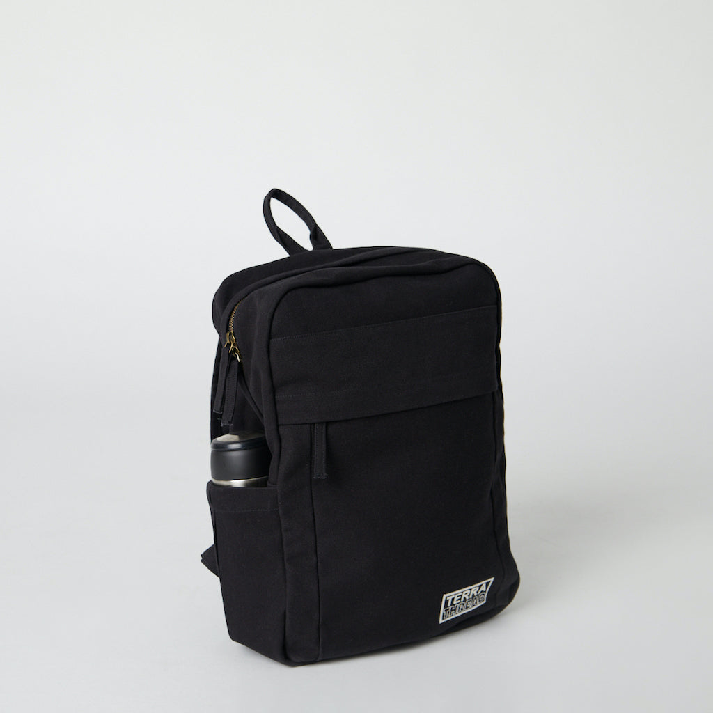 sustainable backpacks#color_ivory-black