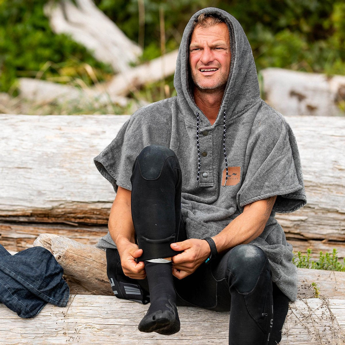 The Digs Changing Poncho - Slowtide