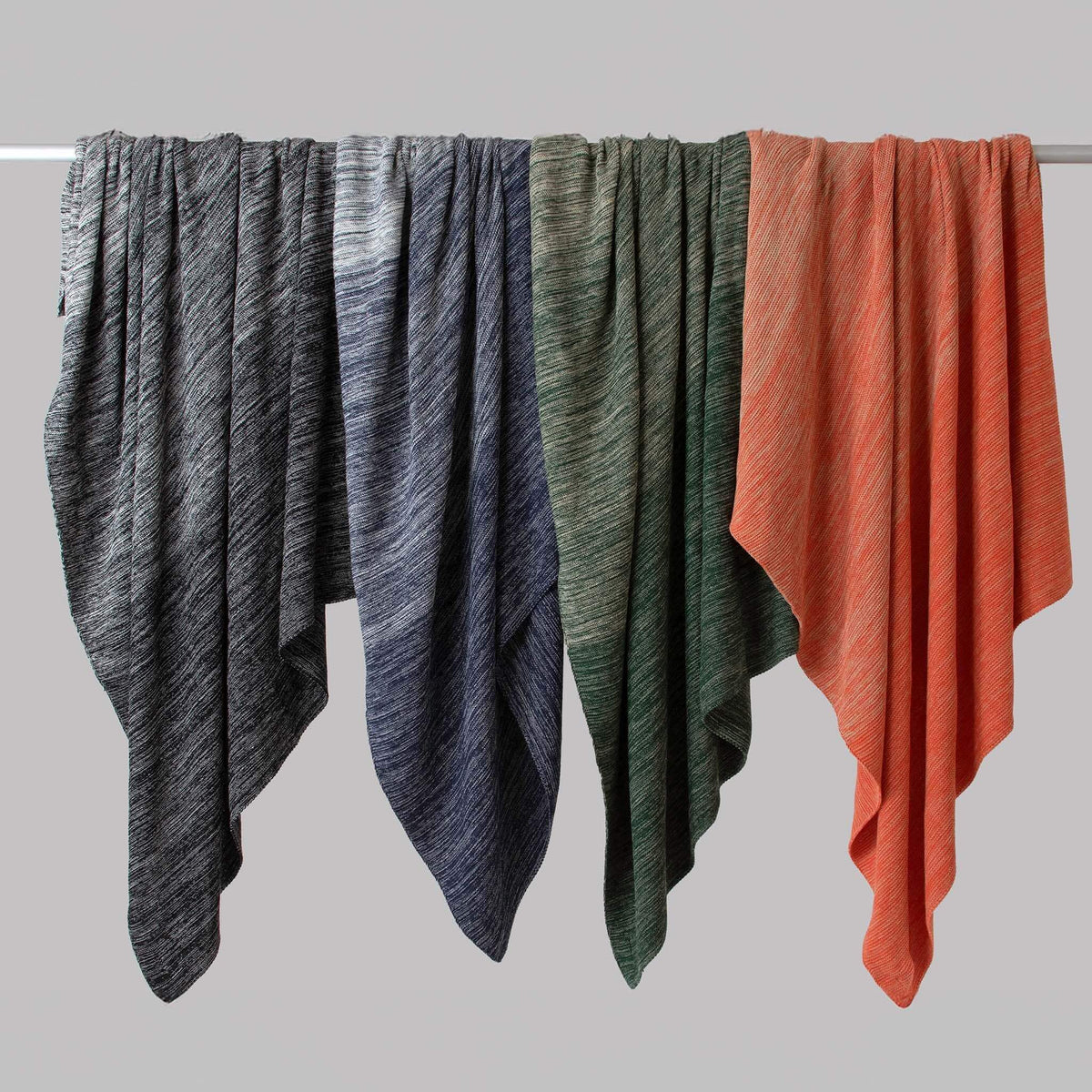 in2green Eco Throw Textured Sustainable Knit Throw Blanket - Textured Ombre