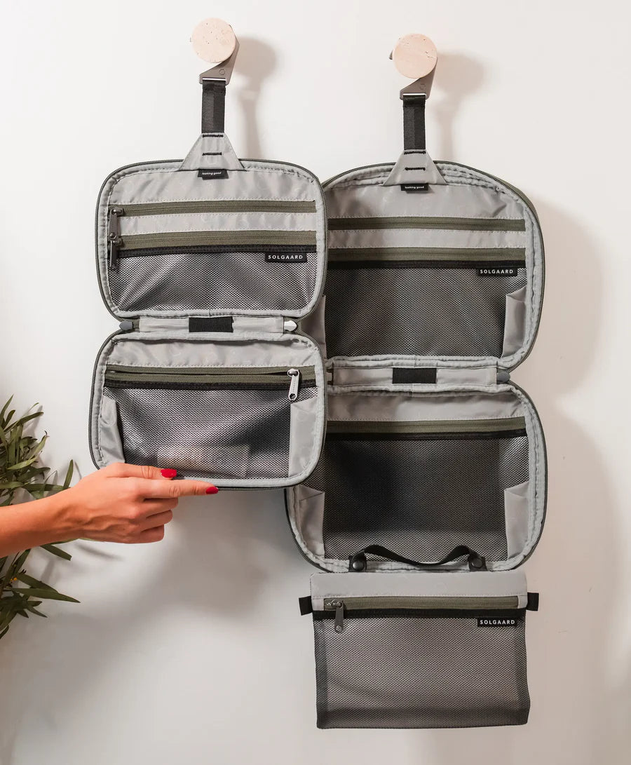 Trio Hanging Toiletry Kit